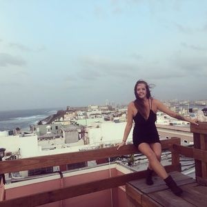 Meet your Posher, Hayley